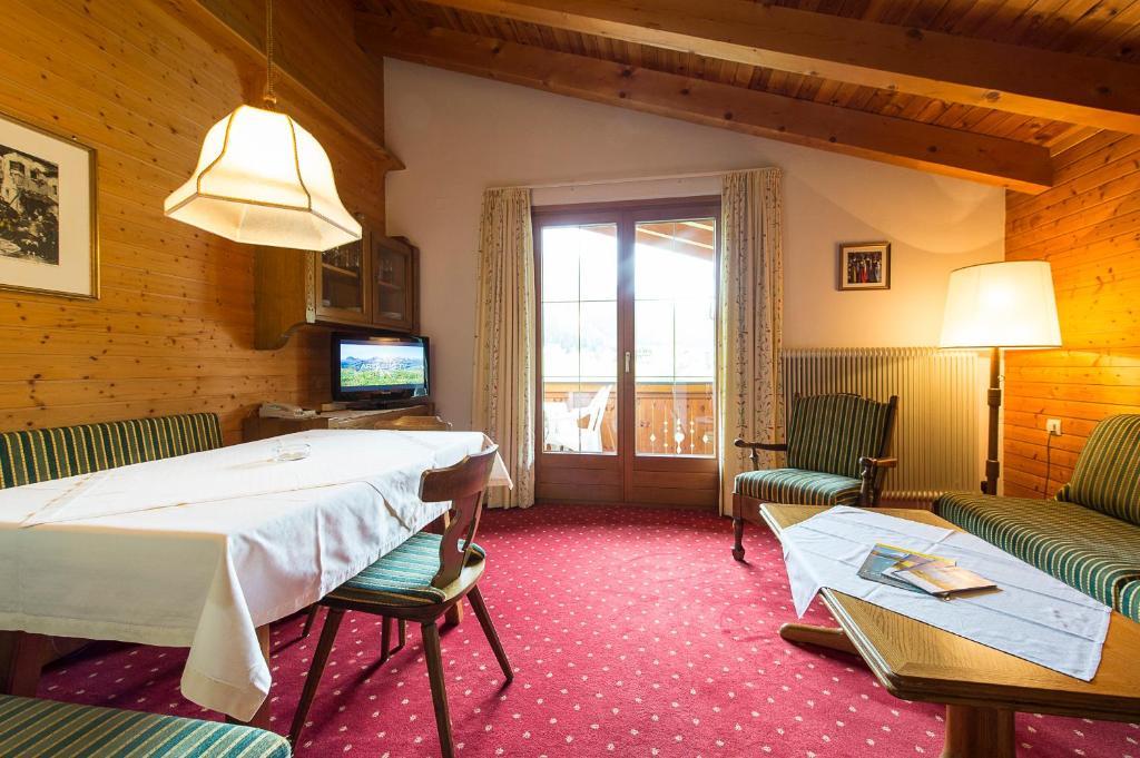 Appartementhaus Holiday Lech am Arlberg Exterior photo